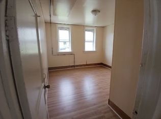 1726 S. 15th St., Milwaukee, WI 53204