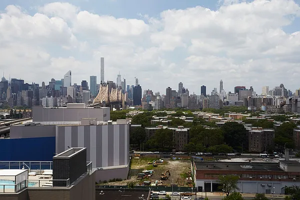 Rented by REAL New York | media 11