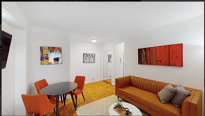 1st image of 210 E 47th St #3Y