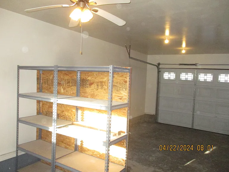 250 N Umpqua St — Photo 30