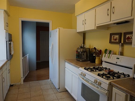 2nd image of 1320 S 25th St