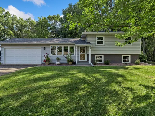 1949 Lakeaires Blvd, White Bear Lake, MN 55110