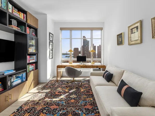 200 East 95th Street image 9 of 16