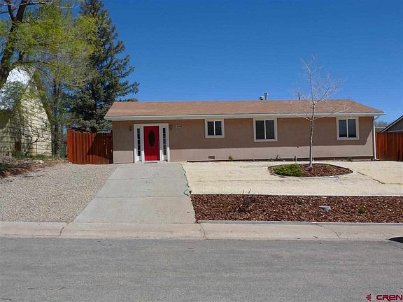 2nd image of 426 S Park Dr