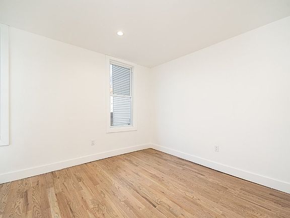 5th image of 68 Lafayette St #1E