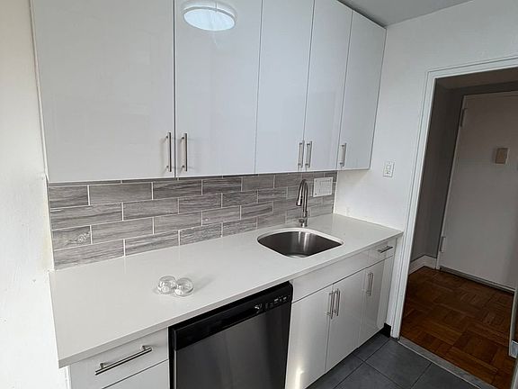 3rd image of (Undisclosed Address)