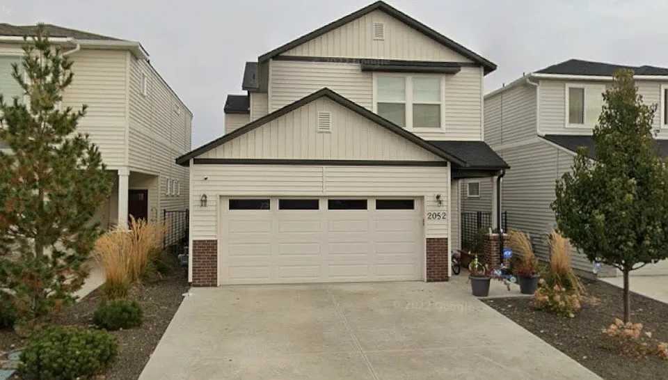 2052 E Sharptail St #1