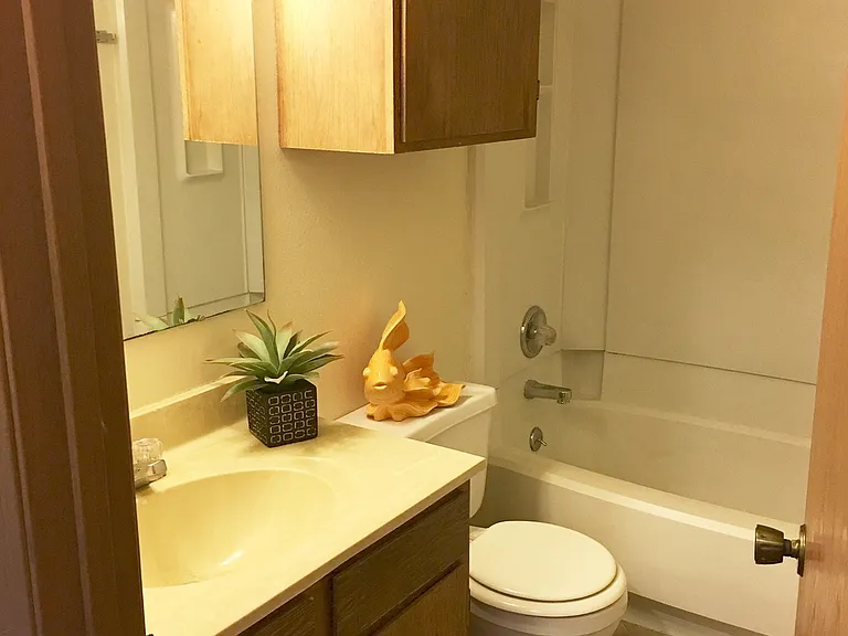 1026 Osage St — Photo 9