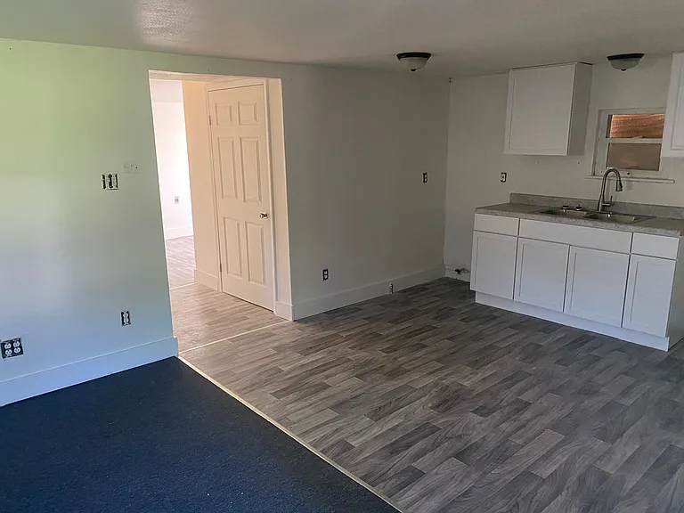 1192 Harpster Ave — Photo 4