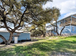 556 Canyon Edge, Canyon Lake, TX 78133