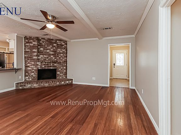 3rd image of 12219 Meadowhollow Dr