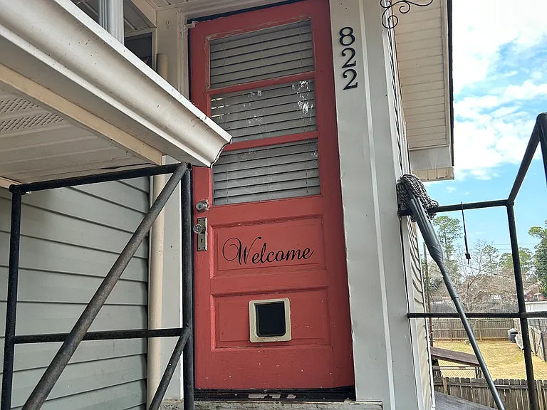 822 7th Ave #A — Photo 9