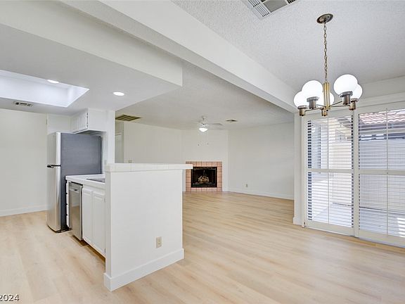 4th image of 3375 E Tompkins Ave Unit 132