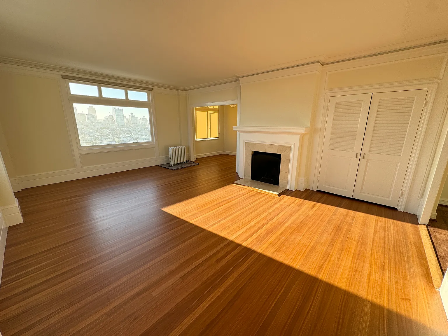 Crestview Apartments — Photo 2