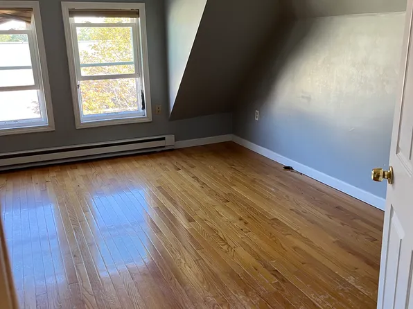 63 Clifton St Unit 3, Dorchester, MA 02125