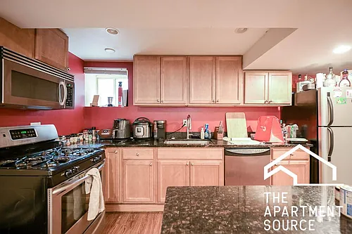 665 W Cornelia Ave #G Photo 1