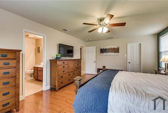 13034 Ambrose Dr — Photo 16