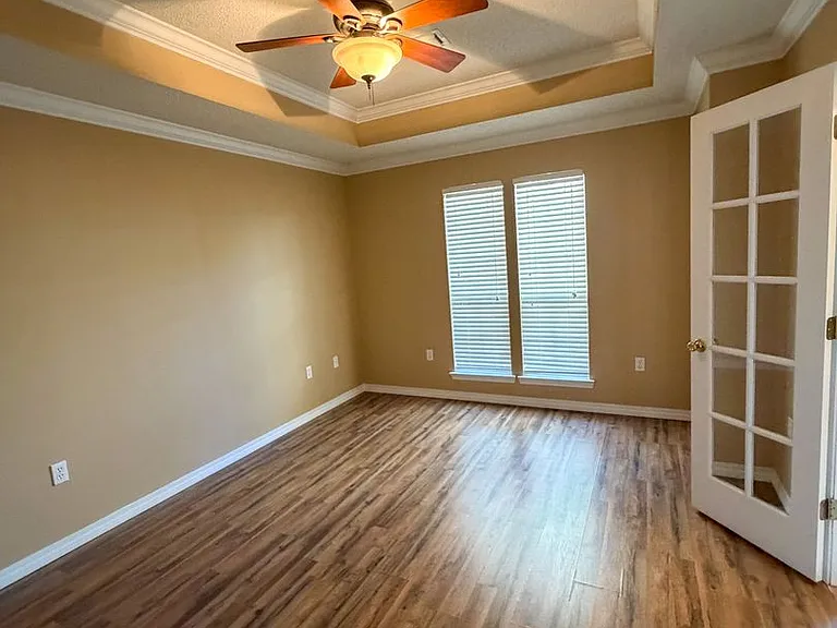 4697 Lovegrass Ln — Photo 5