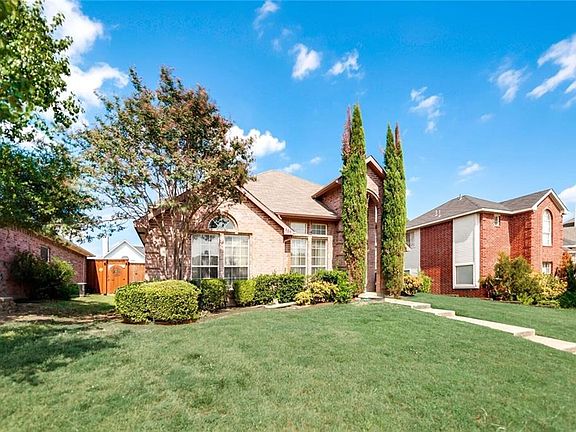 3rd image of 809 Tealwood Dr