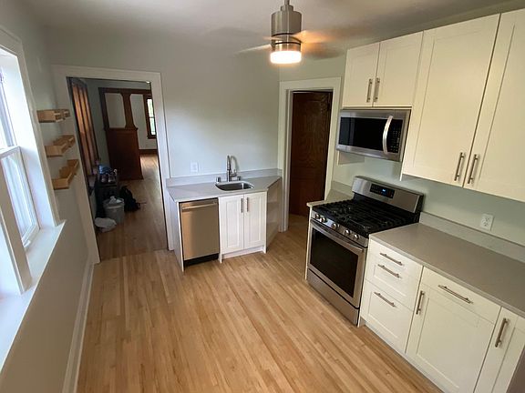 2nd image of 3900 28th Ave S