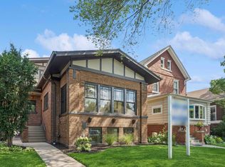 2628 W Wilson Ave, Chicago, IL 60625
