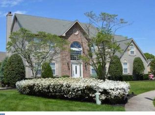 9 Evans Ct, Berlin, NJ 08009