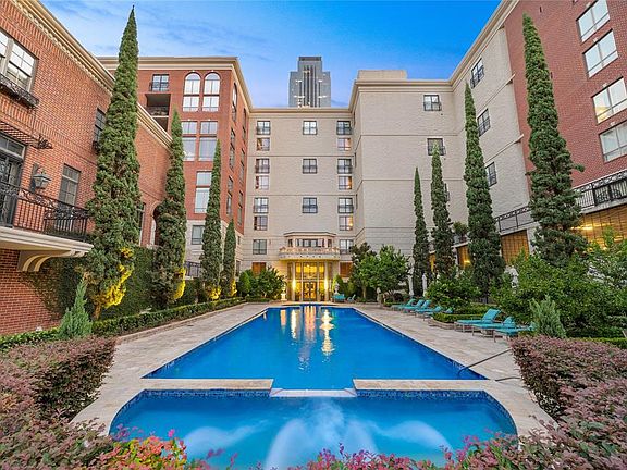 2nd image of 3030 Post Oak Blvd Unit 201