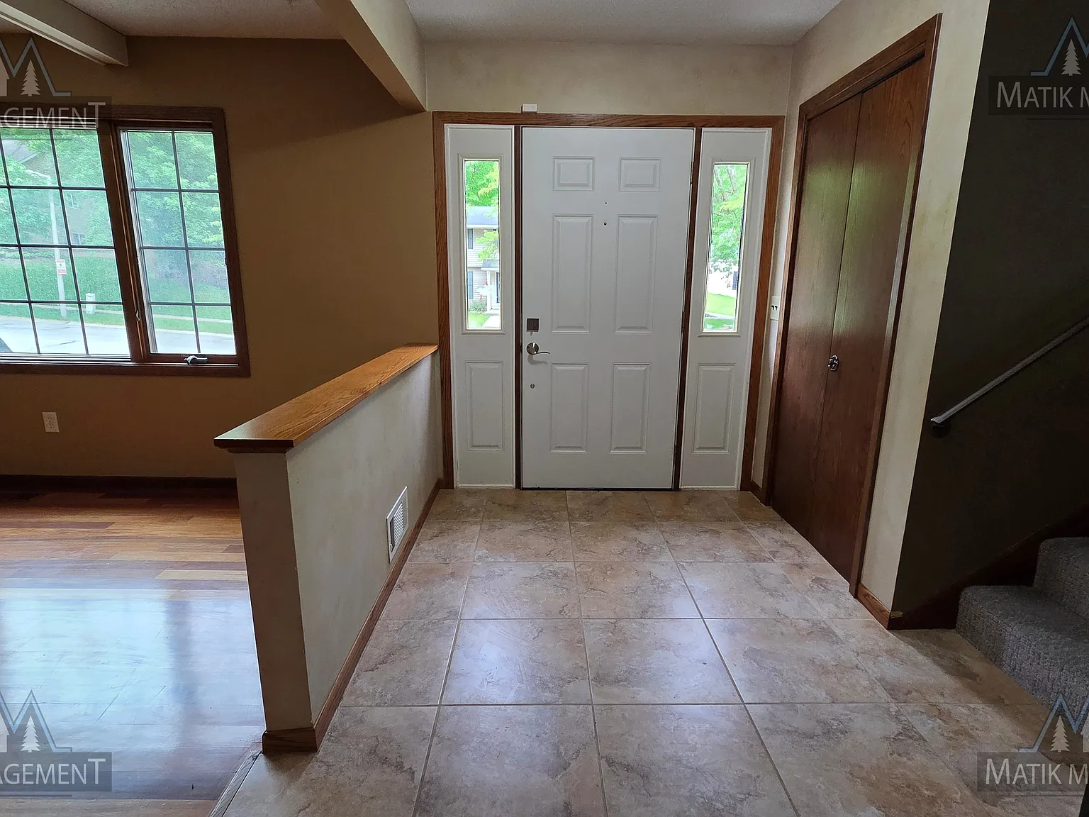 4 bed, 2952 sqft, $2,200 — Photo 3
