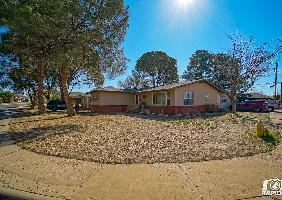 1st image of 121 Conet Dr