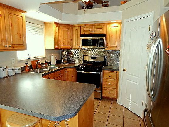 5th image of 2877 N Bliss Dr