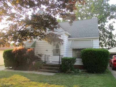 1312 Parkleigh Dr, Parma, OH, 44134