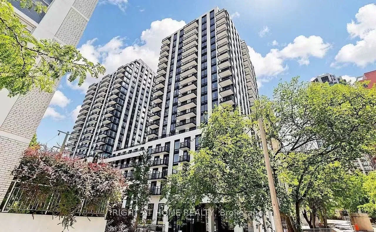 3 bed, $3,650 — Photo 1
