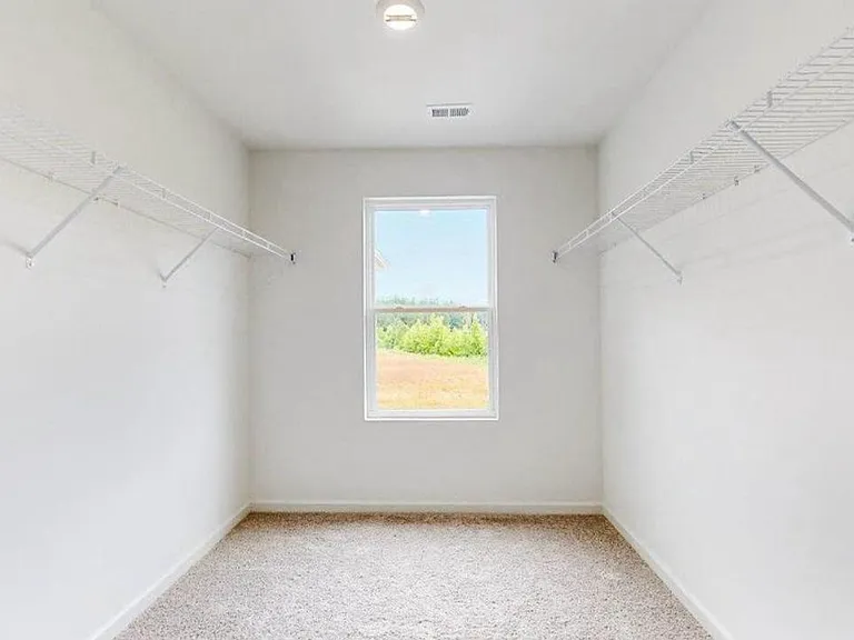 249 Chelsea Park Cir — Photo 10