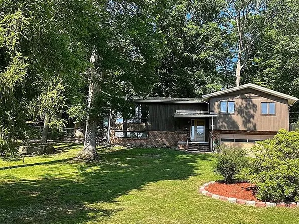 68 Allman Ave, Buckhannon, WV 26201