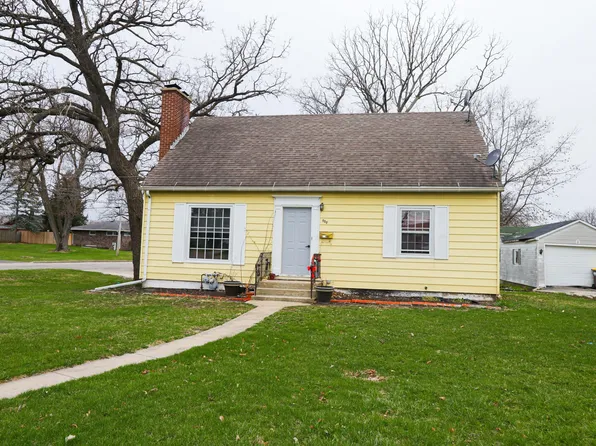 900 Garfield St, Harvard, IL 60033