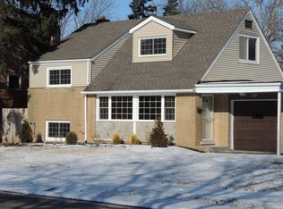 2610 Alexander St, Homewood, IL 60430