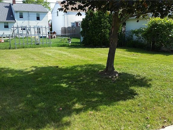 5th image of 468 Zimmerman Blvd