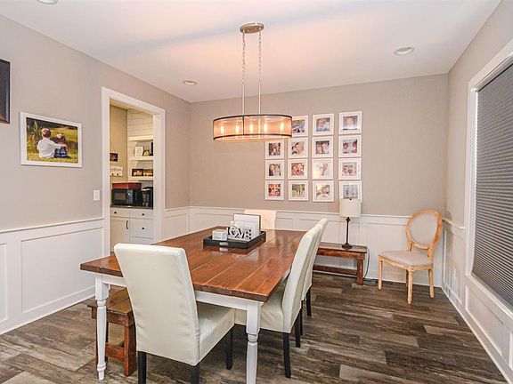 3rd image of 3965 Little Bluestem Dr