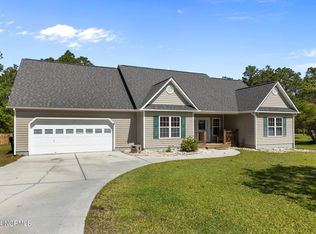366 Barrington Rdg, Bogue, NC 28570
