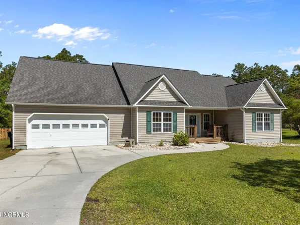 366 Barrington Ridge, Bogue, NC 28570