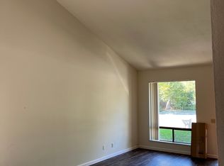 3960-3962 Cowell Blvd, Davis, CA 95618