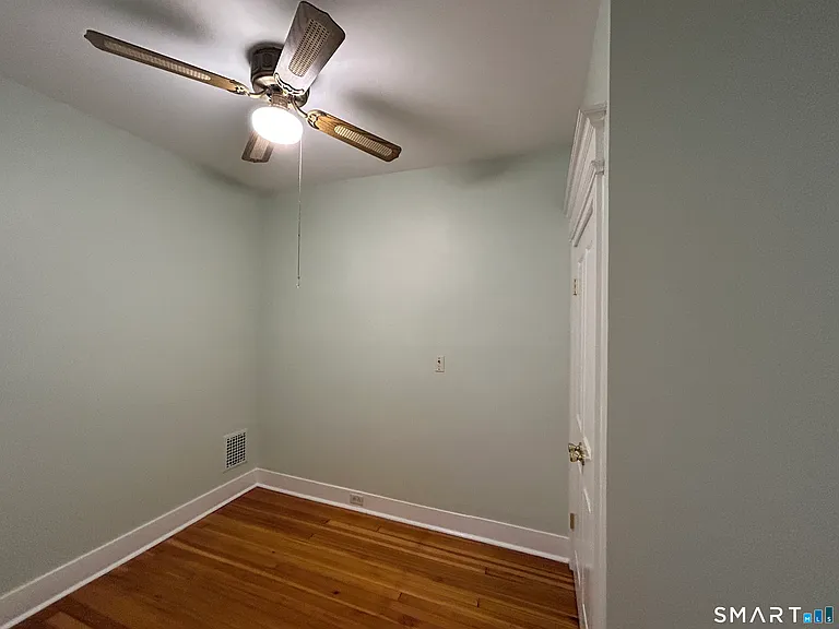 37 Pardee Pl — Photo 8