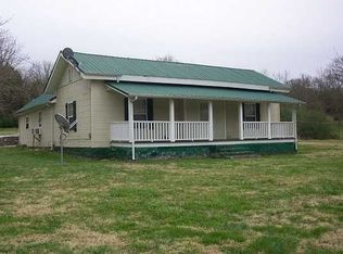 949 Shelbyville Hwy, Fayetteville, TN 37334