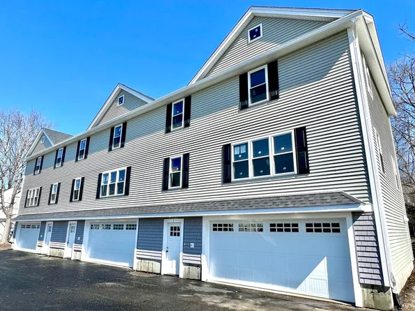 10 8th Ave #3, Haverhill, MA 01830
