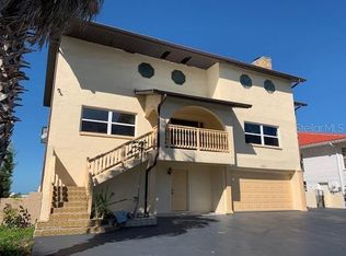 5221 W Shore Dr, New Port Richey, FL 34652