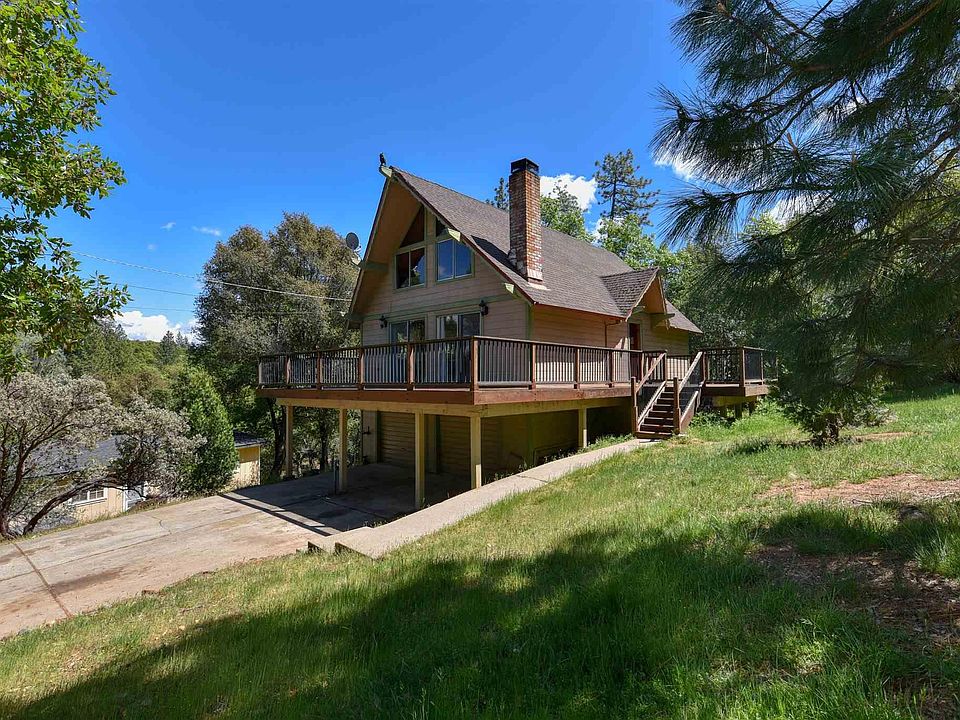 1st image of 19045 Crocker Station Ln