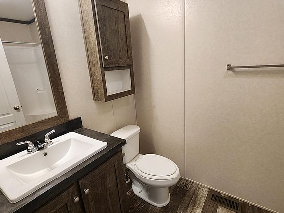 3rd image of 4359 Dogwood Blvd #914