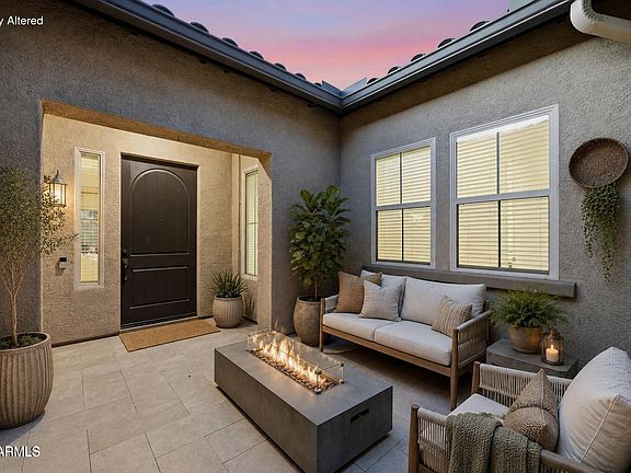 5th image of 3010 E Desert Lane