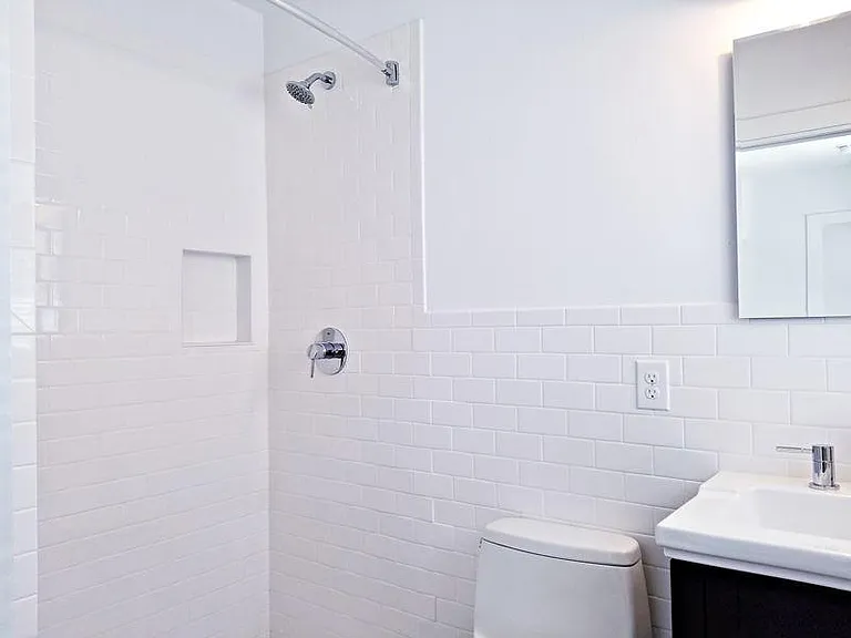 4310 Junius St — Photo 4