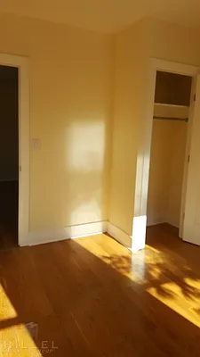 Rented by Hillel Realty Group | media 21